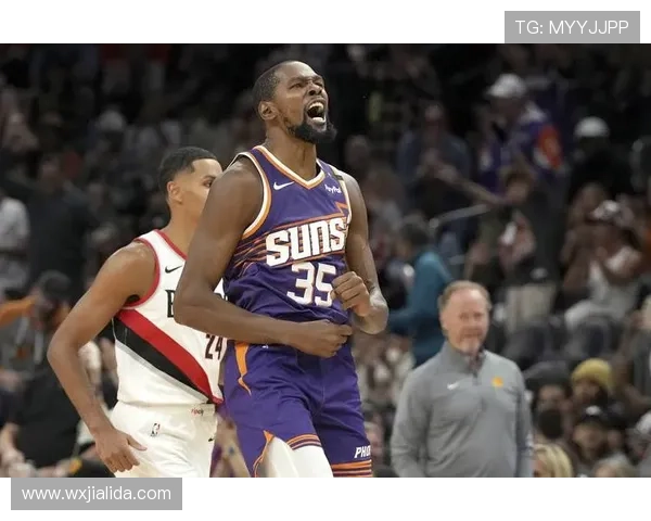 杜兰特上前劝架 追梦与小贾冲突升级